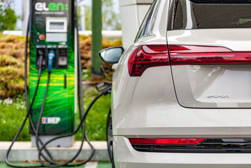 Germany to spend 6.3 billion euros on push for electric car charging points