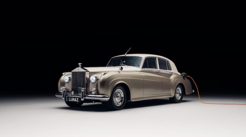 Lunaz reveals Rolls-Royce Silver Cloud II originally owned by Oscar-winning actress Sophia Loren
