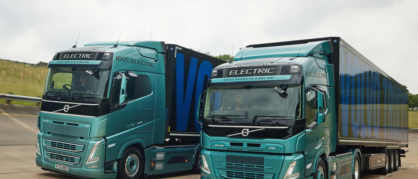 Volvo Trucks has become the first HGV manufacturer in the UK to have four different models of low emission vehicle approved for the government’s plug-in grant of up to £25,000 on new registrations.