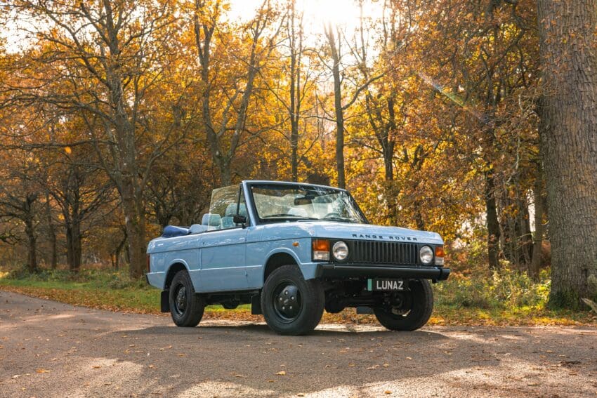 Classic car EV conversion specialist Lunaz has revealed its latest project - an open-top Range Rover inspired by a James Bond film.