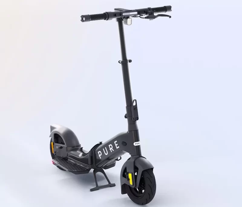 If Tesla were to venture into the scooter market, they might produce something akin to the Pure Flex.