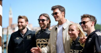 Tom Brady Celebrates Consecutive Wins at E1 Venice GP