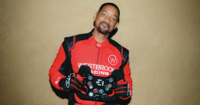 Hollywood superstar Will Smith has become the latest big name to join the world of fully electric powerboat racing.