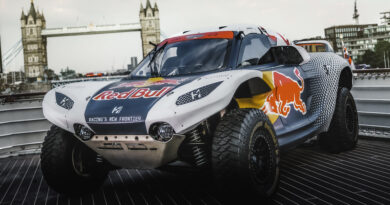 Extreme E has taken a monumental step in motorsport innovation by unveiling its first hydrogen-powered race car, the Pioneer 25, as it transitions into the groundbreaking Extreme H series.