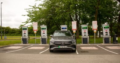 UK drivers continue to face massive regional divides in public electric car charging.