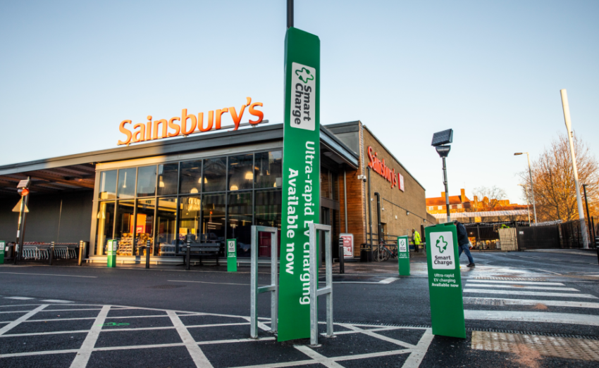 Supermarket chain Sainsbury’s has added its Smart Charge ultra-rapid network to the Allstar Chargepass payment system.