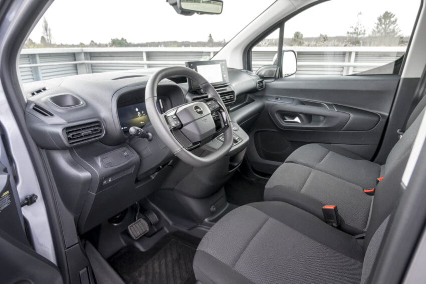 Vauxhall Combo Electric interior