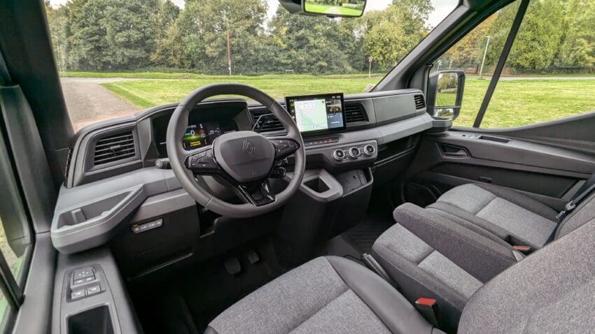 2024 Renault Master E-Tech interior