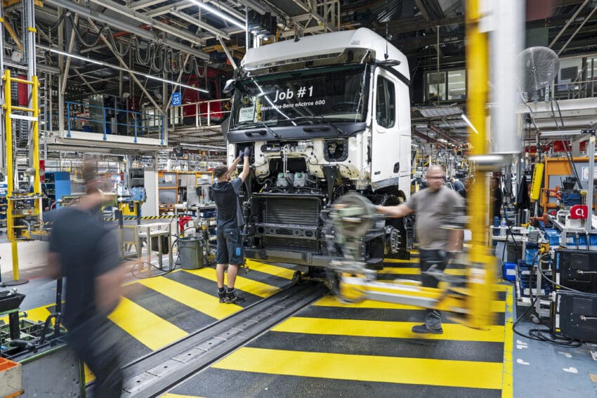 Mercedes-Benz trucks has kicked off series production of its largest all-electric truck – the eActros 600.