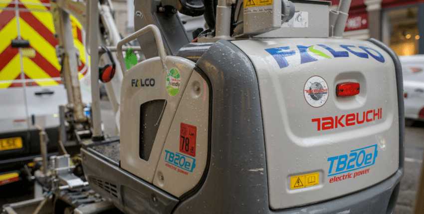 Takeuchi fully-electric diggers work in central London outside St. Paul’s Cathedral