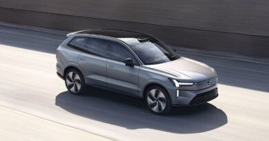 Volvo-EX90-now-cheaper-than-ever-with-single-motor-variant