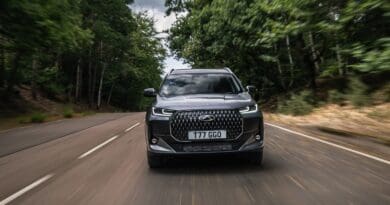 chery tiggo 7 review driving image
