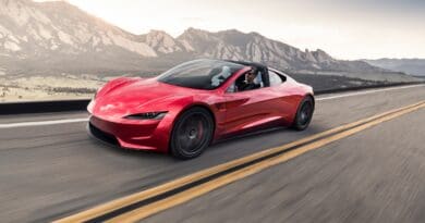 New Tesla Roadster