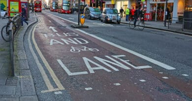 Electric vehicle drivers in the UK could soon be offered a new wave of incentives, from free parking to bus lane access, as Shell pushes for stronger government intervention to accelerate the transition to zero-emission transport.