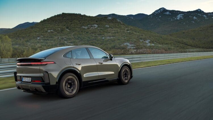 Porsche Cayenne Electric Coupe Turbo