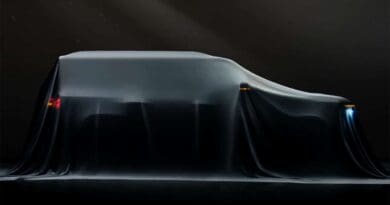 BYD Ti7 teaser image