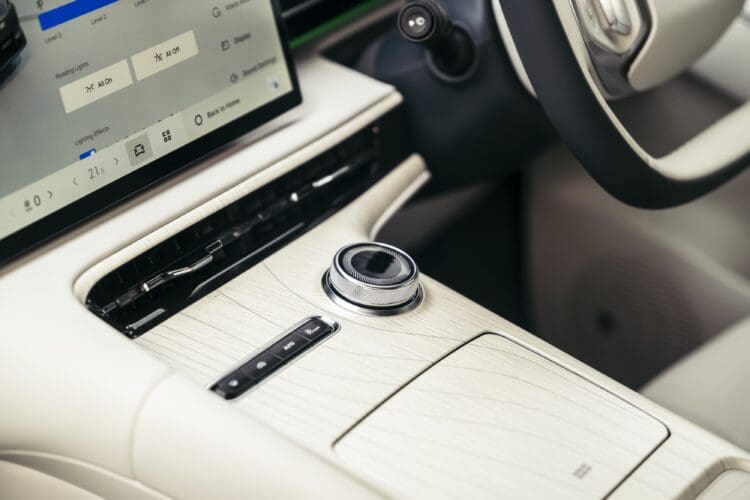 Geely EX5 interior detail